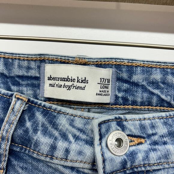 Abercrombie Kids Blue Distressed Mid Rise Boyfriend Jeans Denim Girls 17/18 LONG - Picture 5 of 5